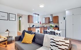 Welcomestay Tooting Broadway 3 Bedroom Apartment